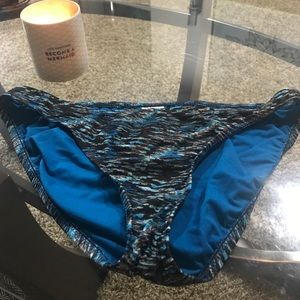 Mossimo target bikini bottom large blue print
